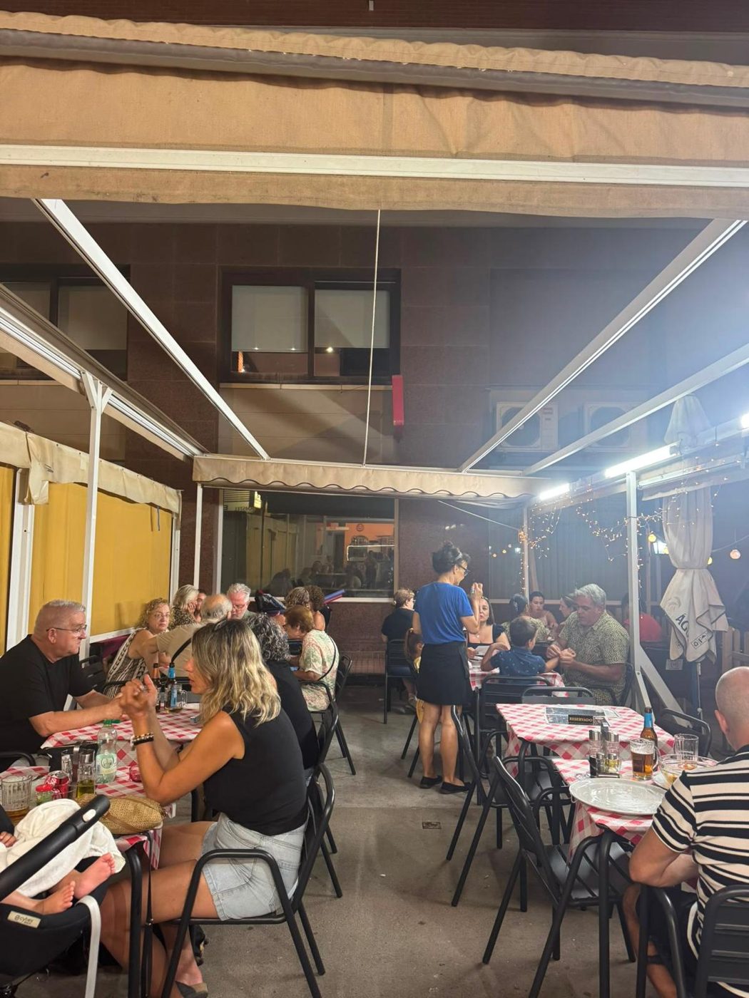 Terraza de Pizzeria Il Gusto